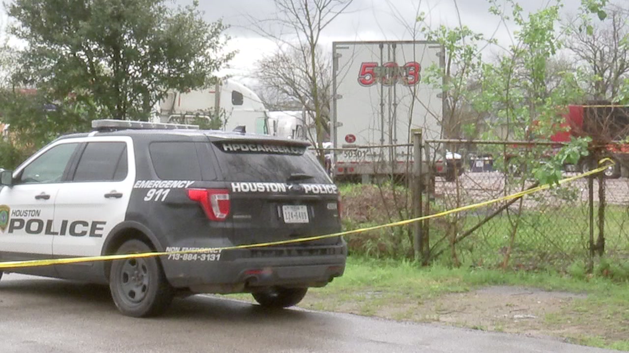 Man confronted after trying to get vehicle from truck yard
